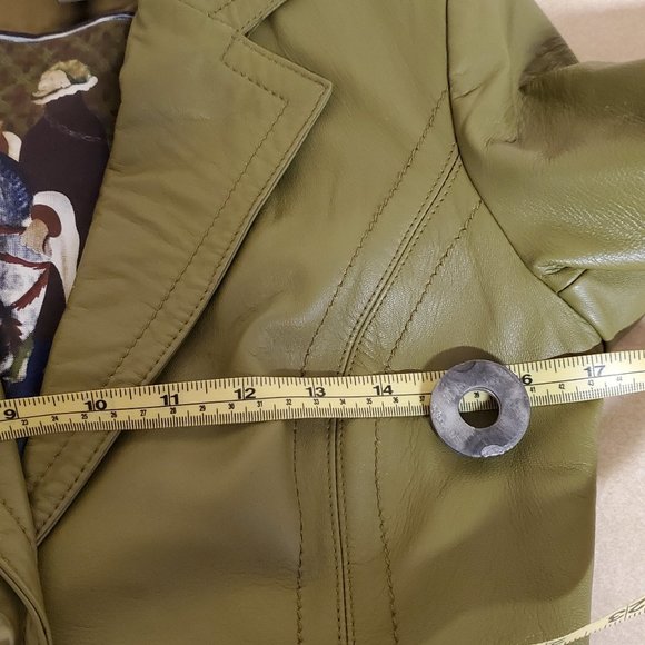 Tristan Green Leather Blazer size small - Picture 4 of 7